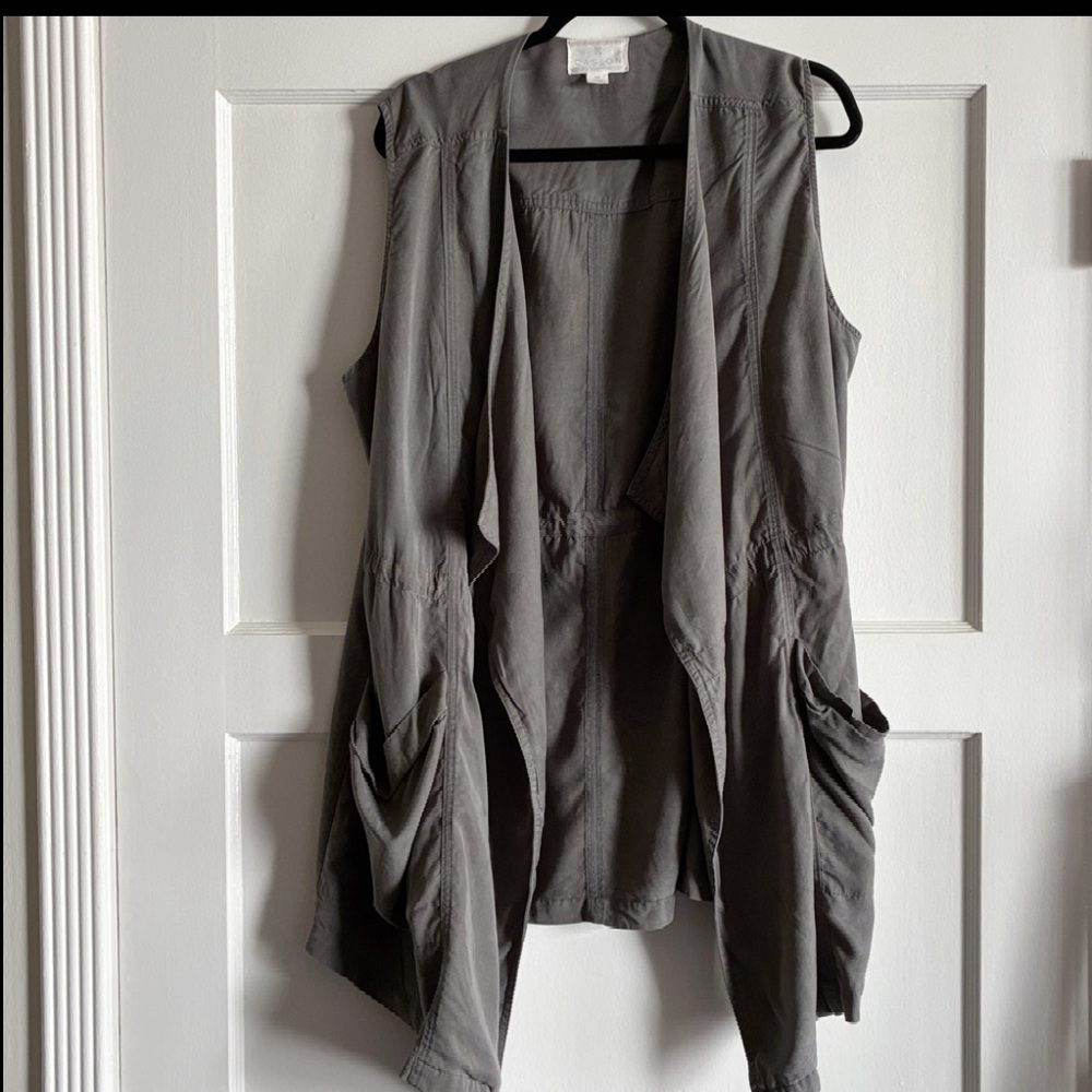 Sleeveless Open Drawstring Jacket - image 2